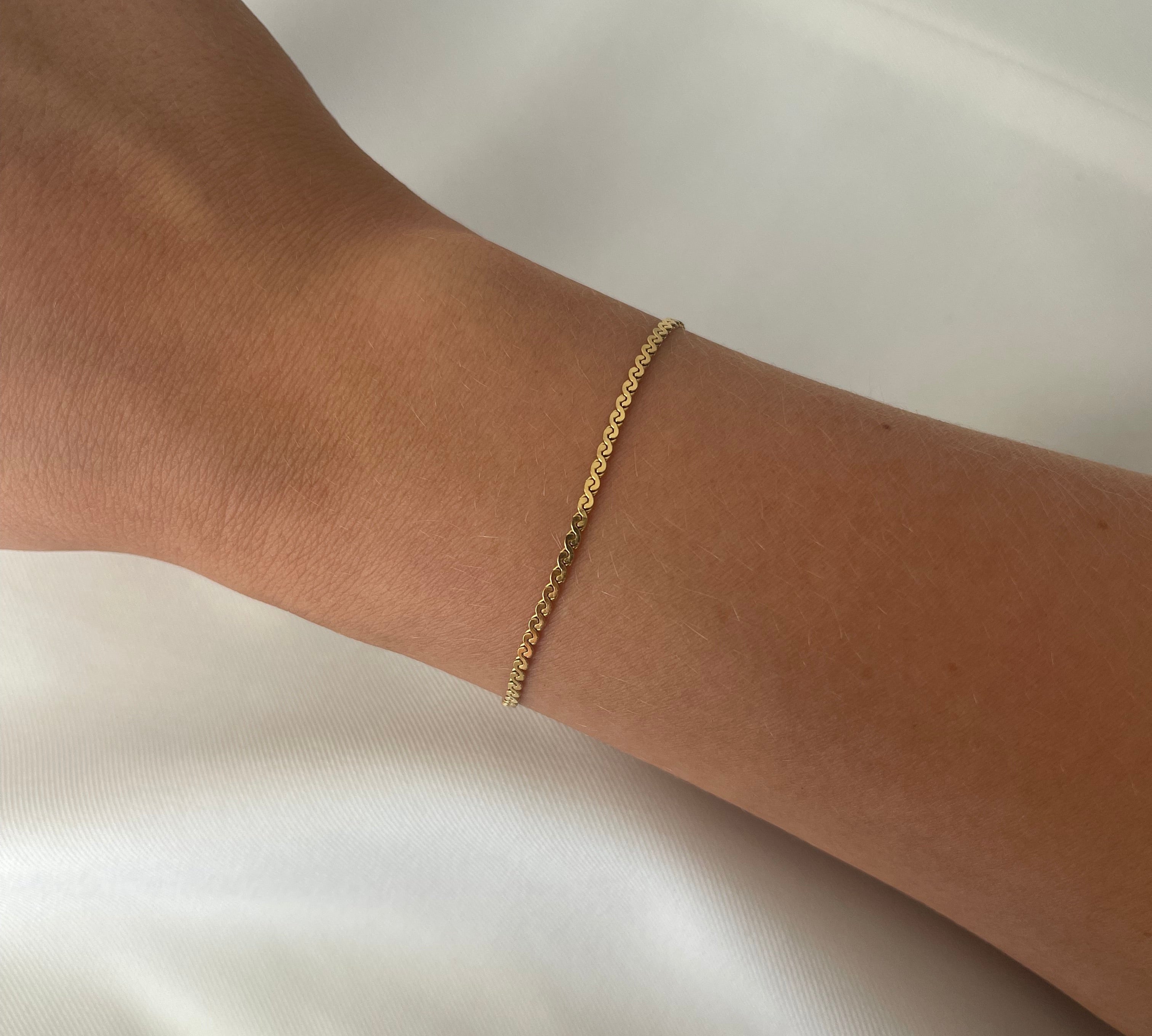 Slangeflettede Armbånd