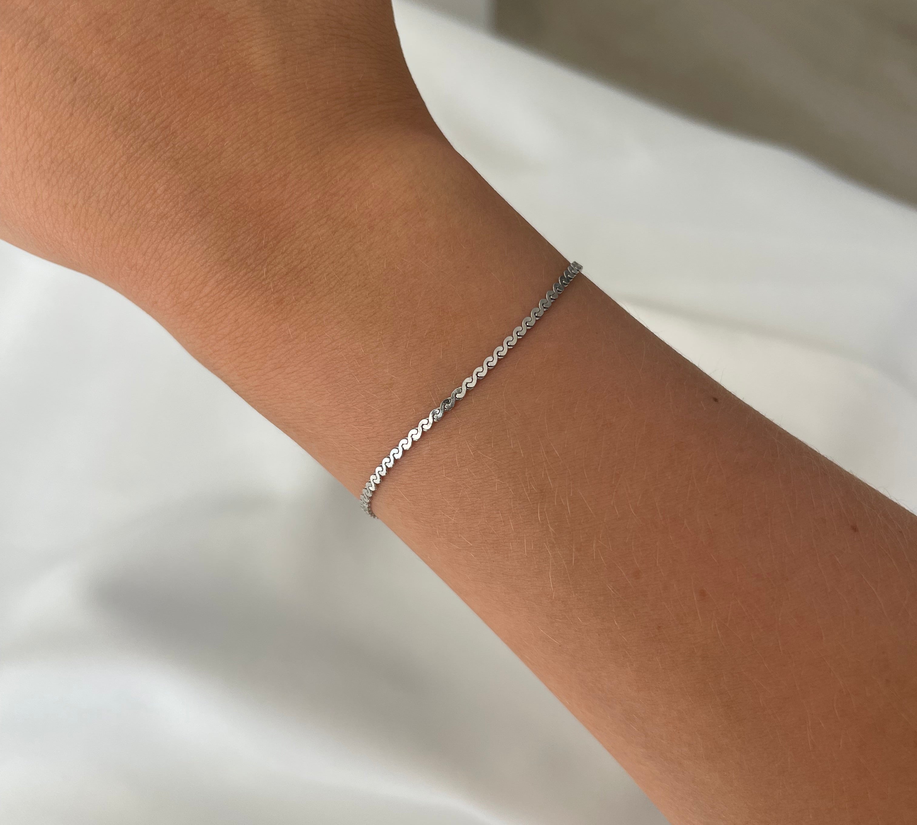 Slangeflettede Armbånd